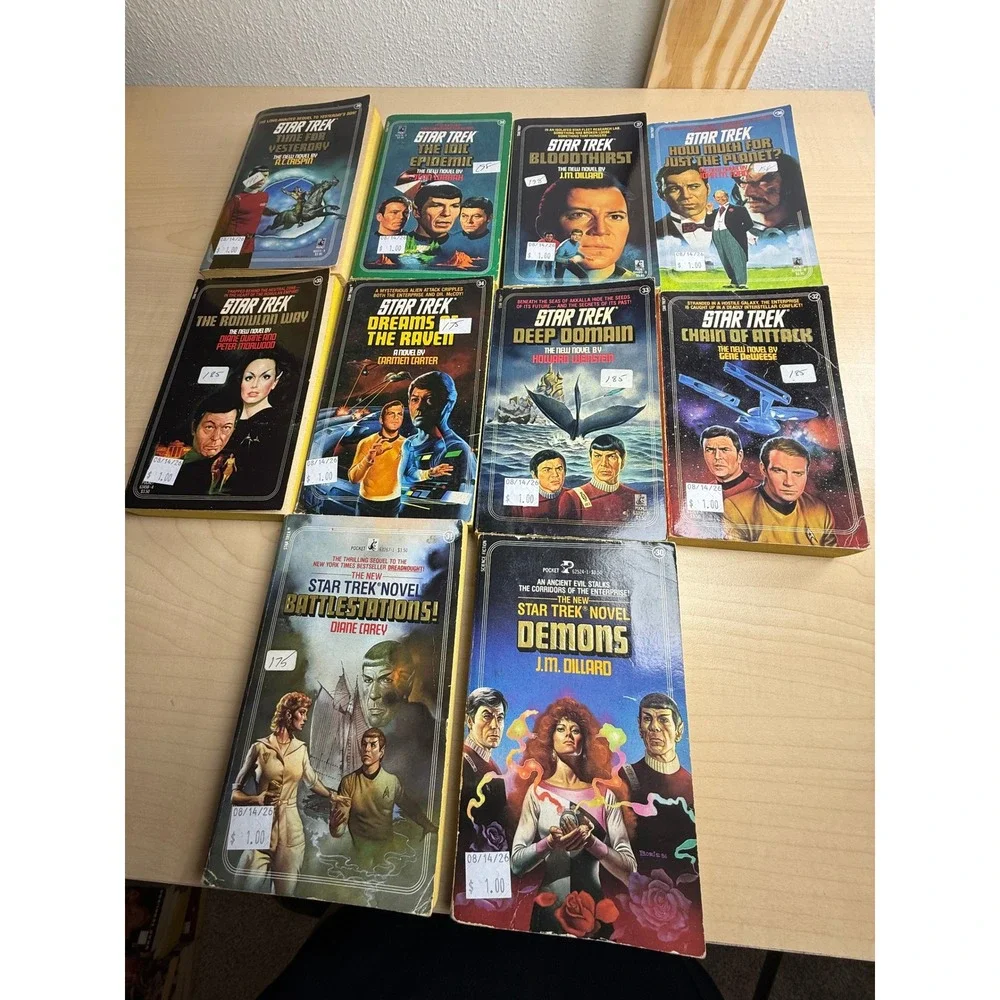 Pocket Books lot 10